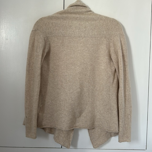 Club Monaco 100% Cashmere Sweater - Picture 7 of 7